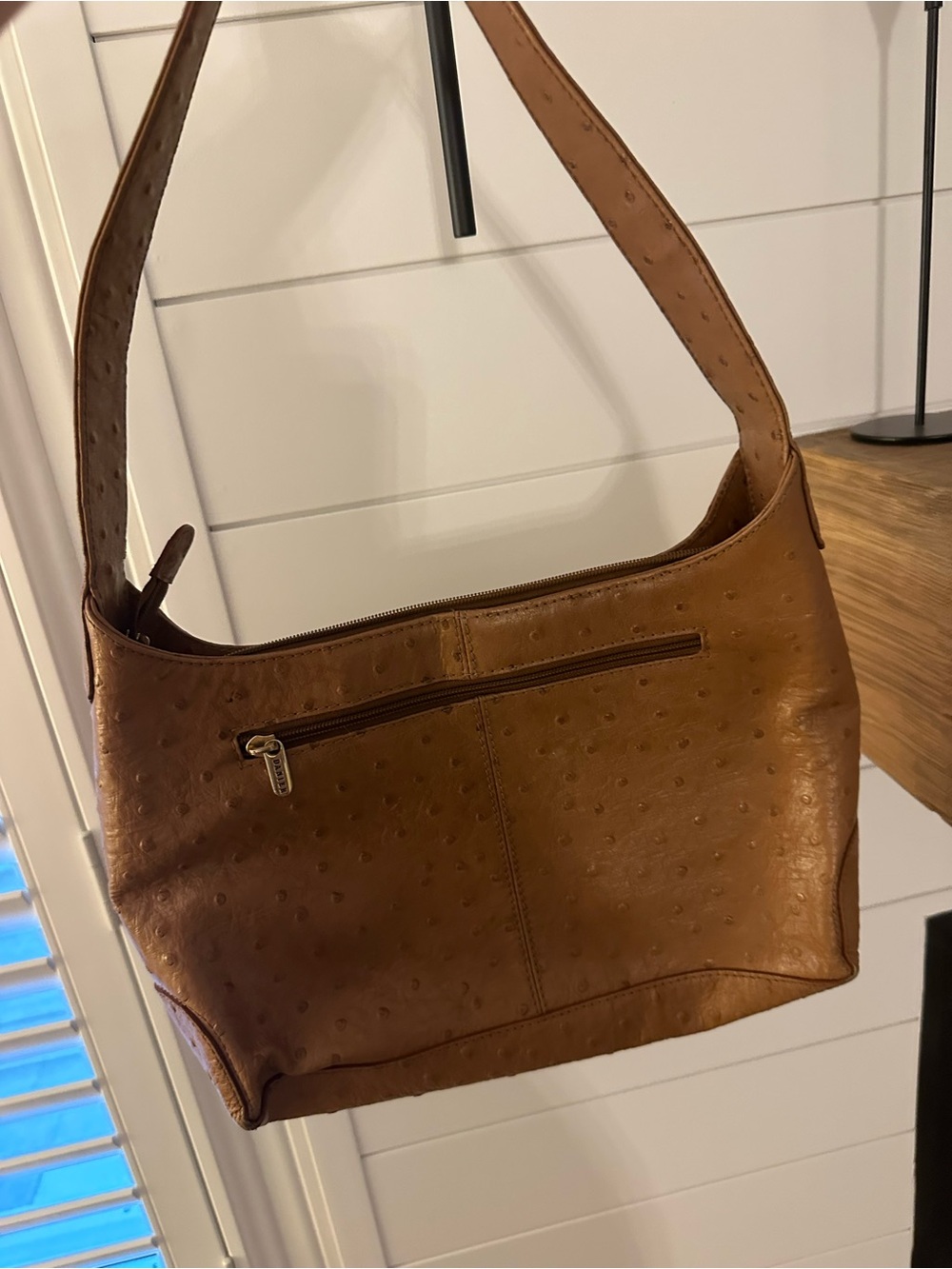 Danier Cognac Brown Genuine Leather Shoulder Bag - Picture 2 of 3